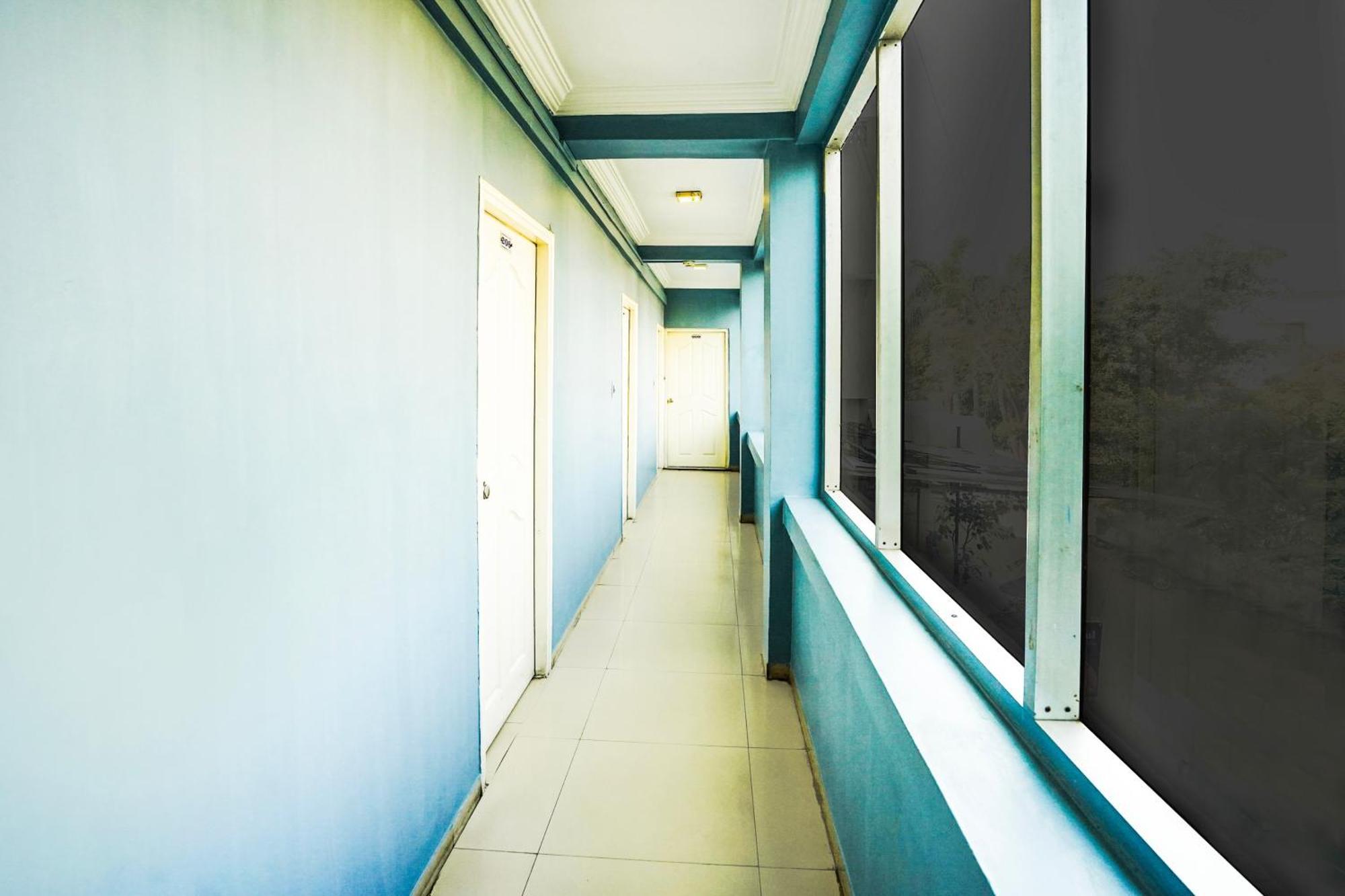Hotel O Vibrant Residency Ahmadábád Exteriér fotografie