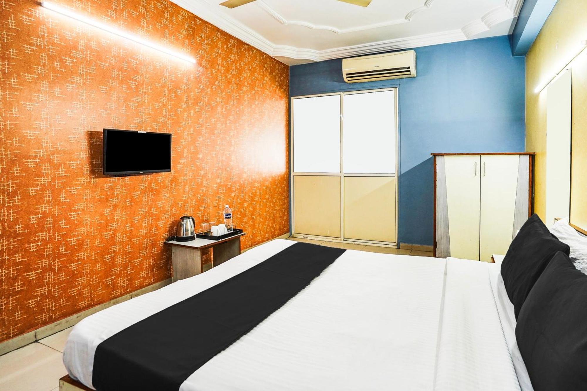 Hotel O Vibrant Residency Ahmadábád Exteriér fotografie